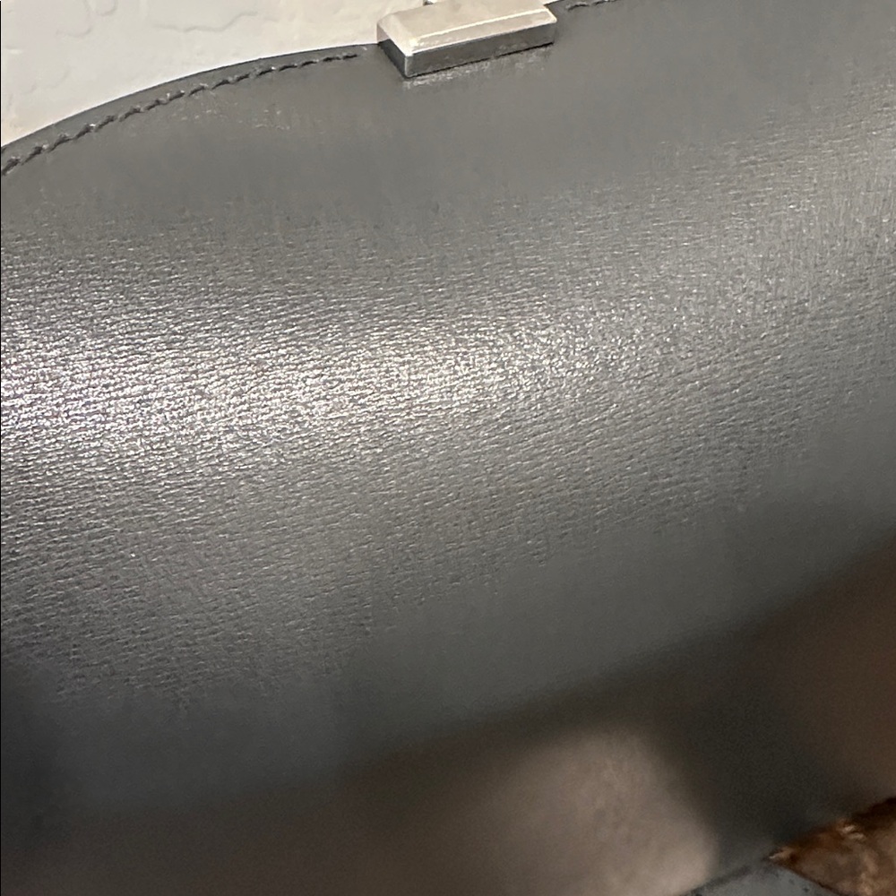 Toteme T-Lock Convertible Leather Clutch SHARK - Picture 11 of 11